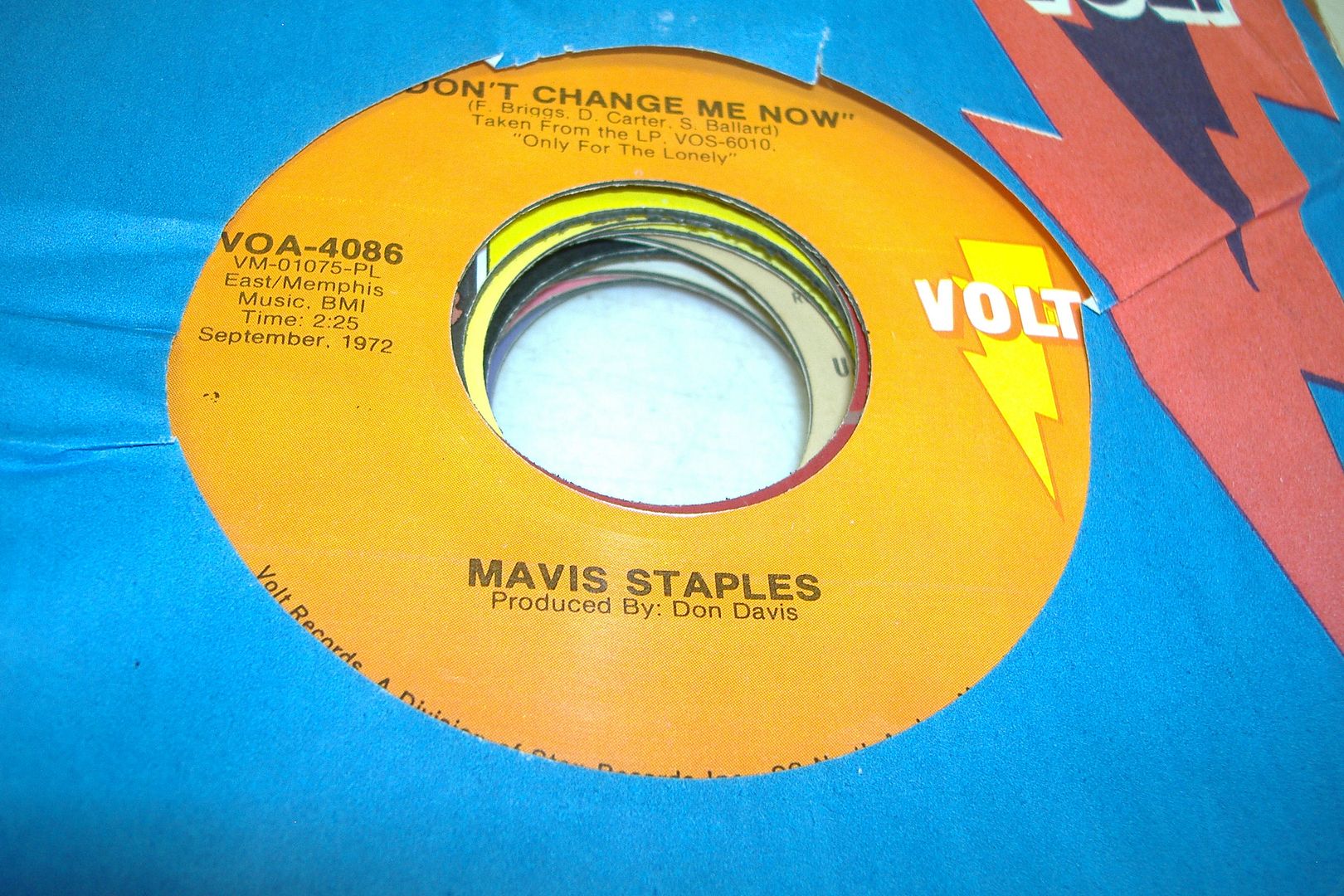 Don't Change Me Now (endlessly) - MAVIS STAPLES