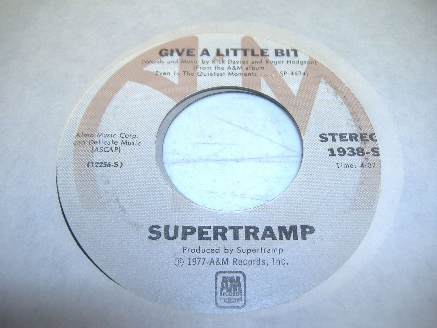 Give A Little Bit (downstream) - SUPERTRAMP