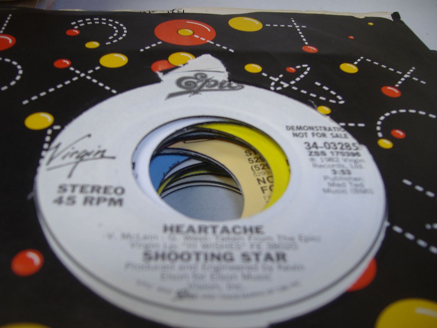 SHOOTING STAR - Heat Of The Night 4:14/same