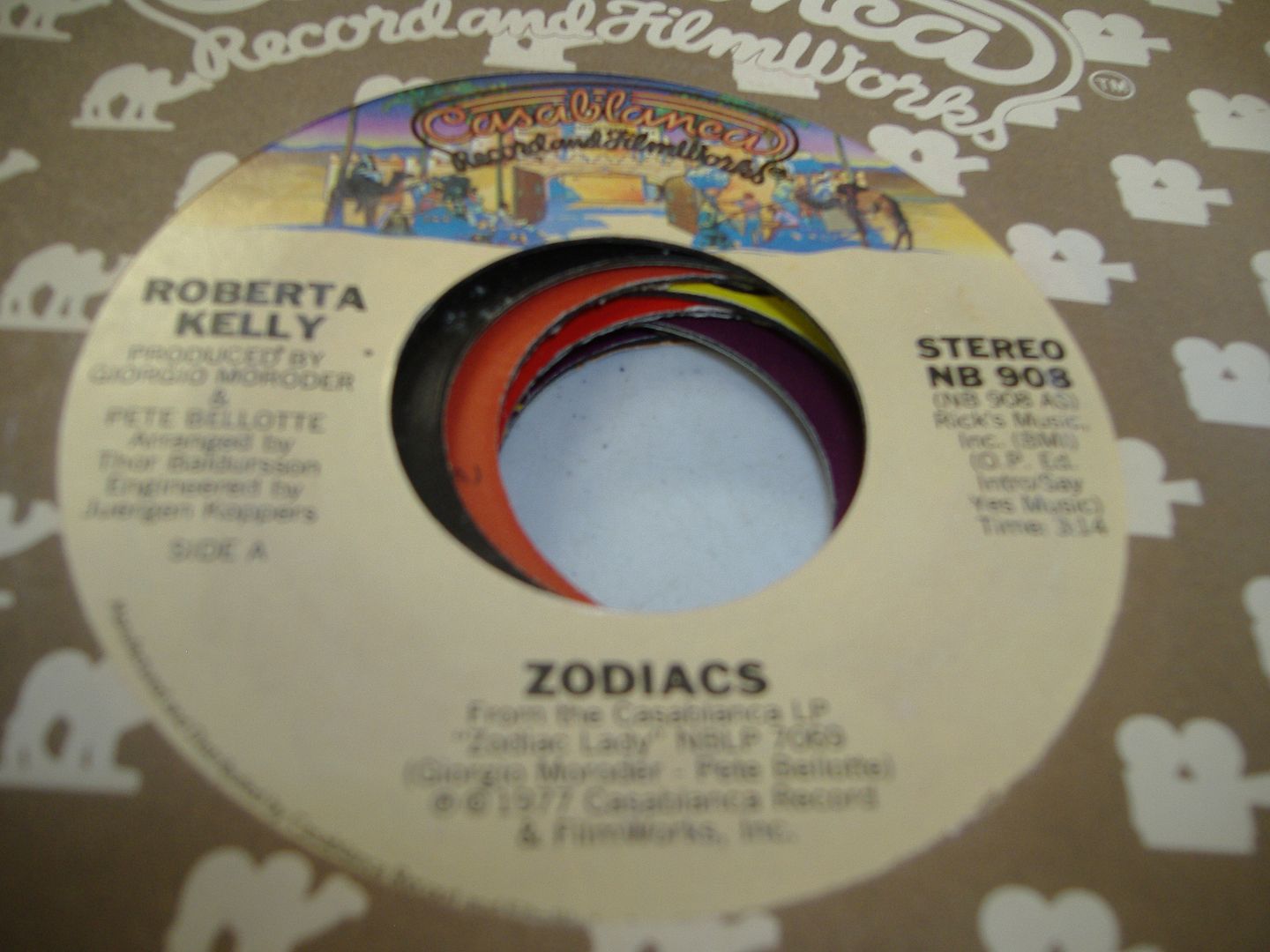 ROBERTA KELLY - Zodiacs (moondreaming)