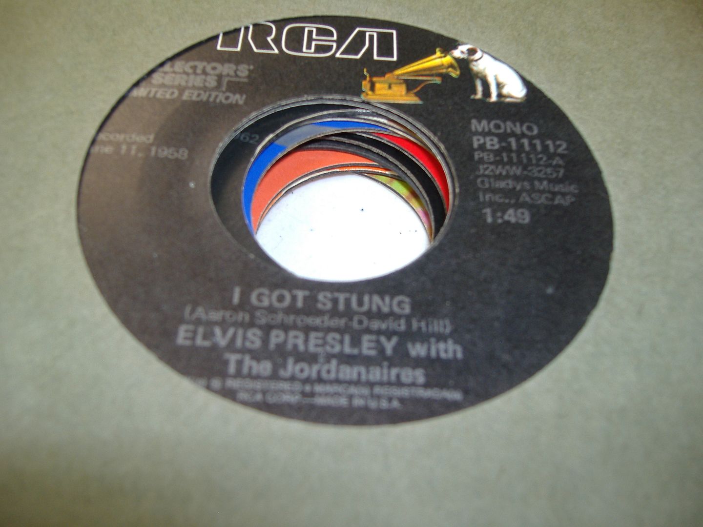 I Got Stung (one Night) - ELVIS PRESLEY WITH THE JORDANAIRES
