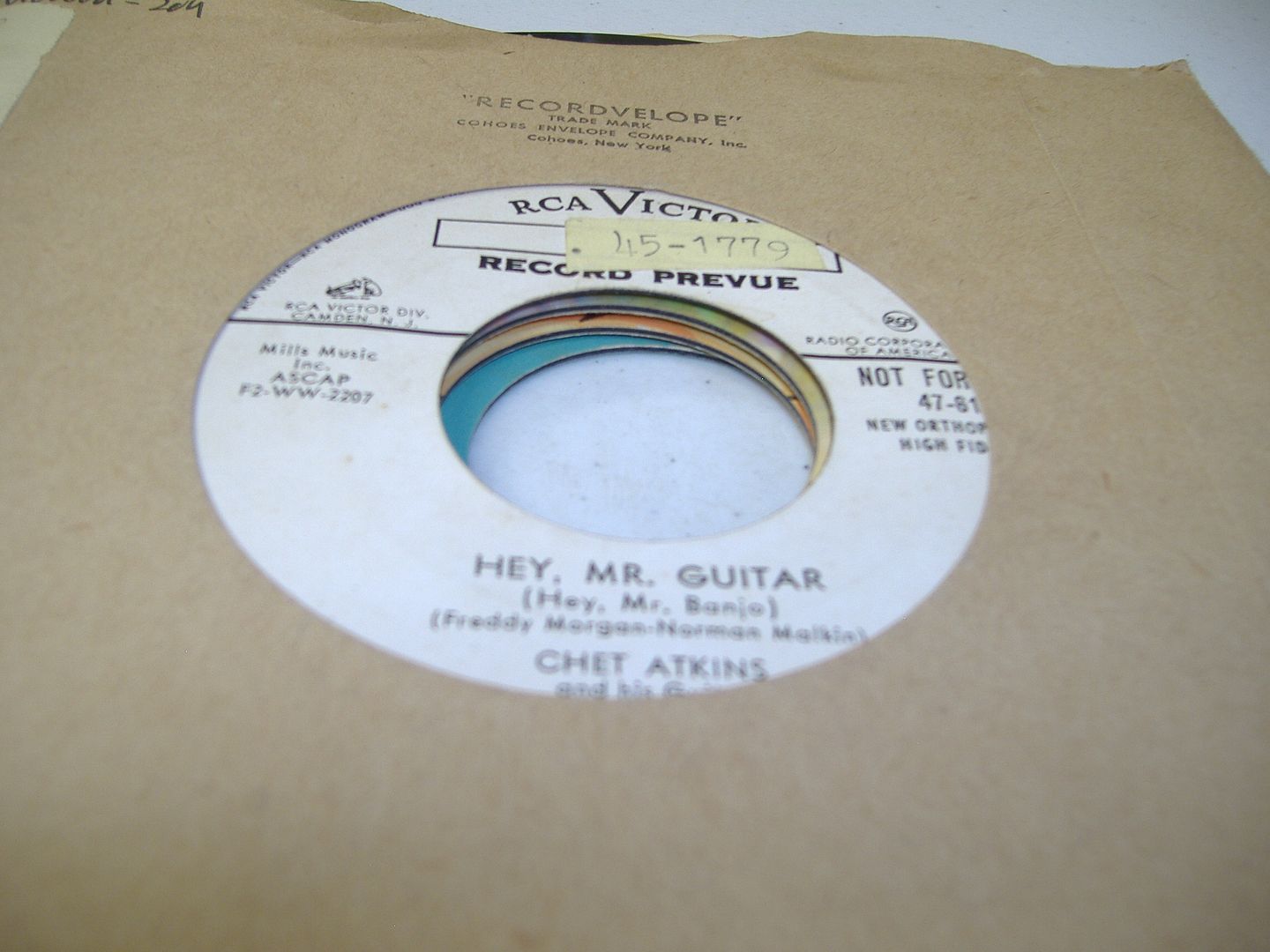 CHET ATKINS - Hey,mr. Guitar (unchained Melody)