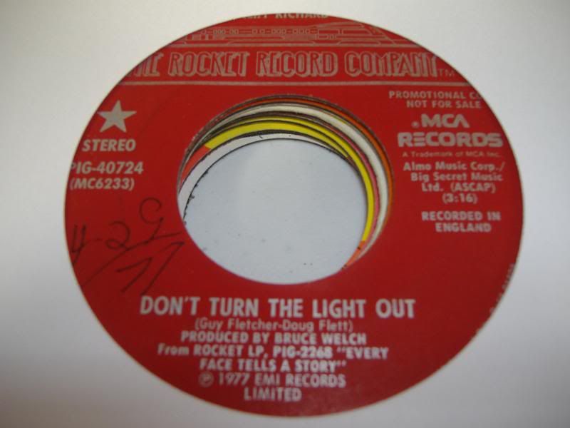 Cliff Richard - Don't Turn The Light Out Album