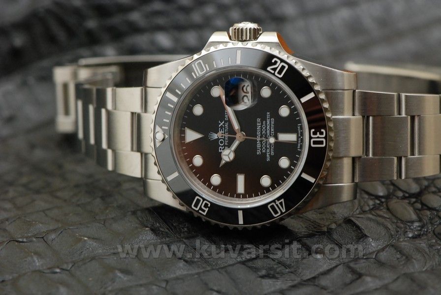 ROLEXSUBMARINER17.jpg