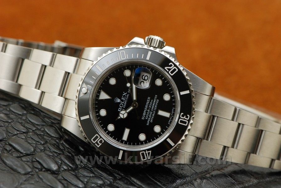 ROLEXSUBMARINER18.jpg