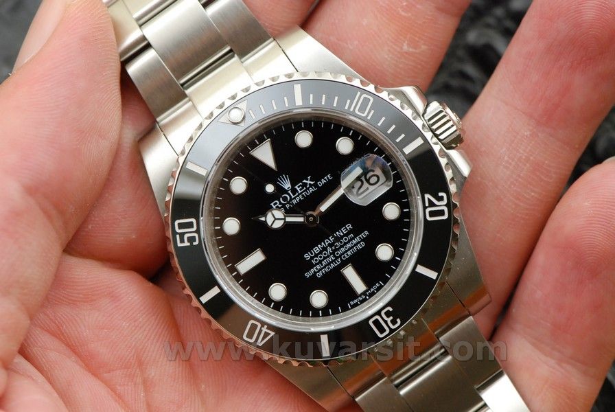 ROLEXSUBMARINER21.jpg