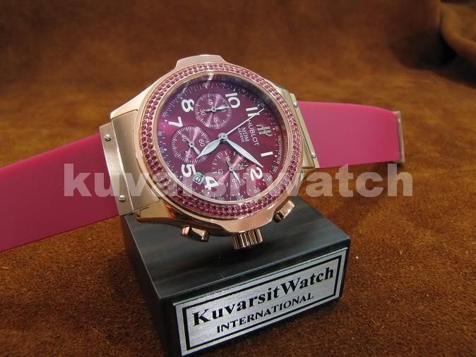 HUBLOTLADYRED.jpg picture by kuvarsit