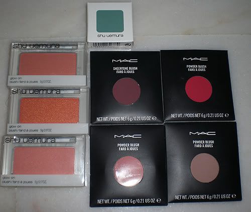 makeuphaul.jpg
