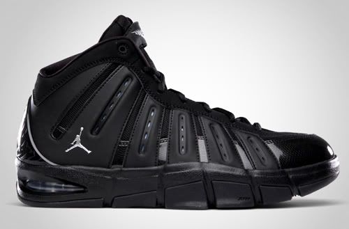 jordan-melo-m7-black.jpg