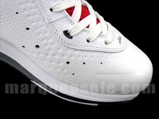 lebron-viii-usa-10-570x427.jpg picture by aggies048