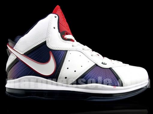 lebron-viii-usa-2-570x427.jpg picture by aggies048