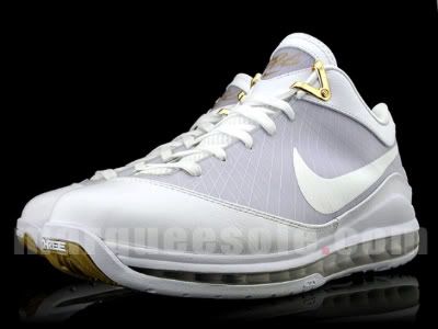 nike-air-max-lebron-vii-low-whit-3.jpg picture by aggies048