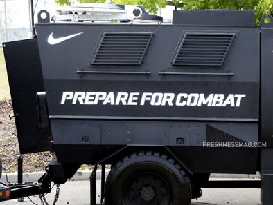 nike-football-mrap-armored-vehic-4.jpg picture by aggies048