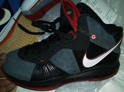 nike-lebron-8-charcoal.jpg picture by aggies048