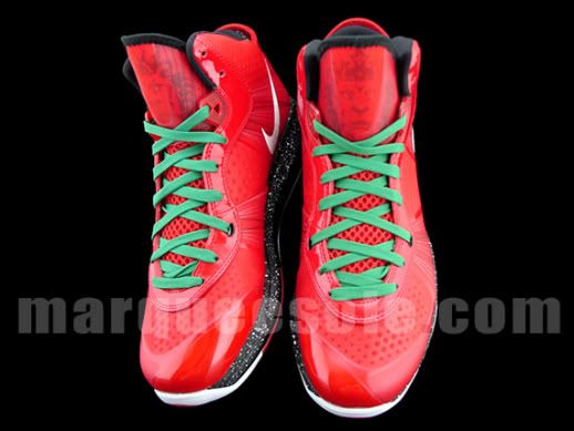 nike-lebron-james-viii-christmas-4.jpg picture by aggies048