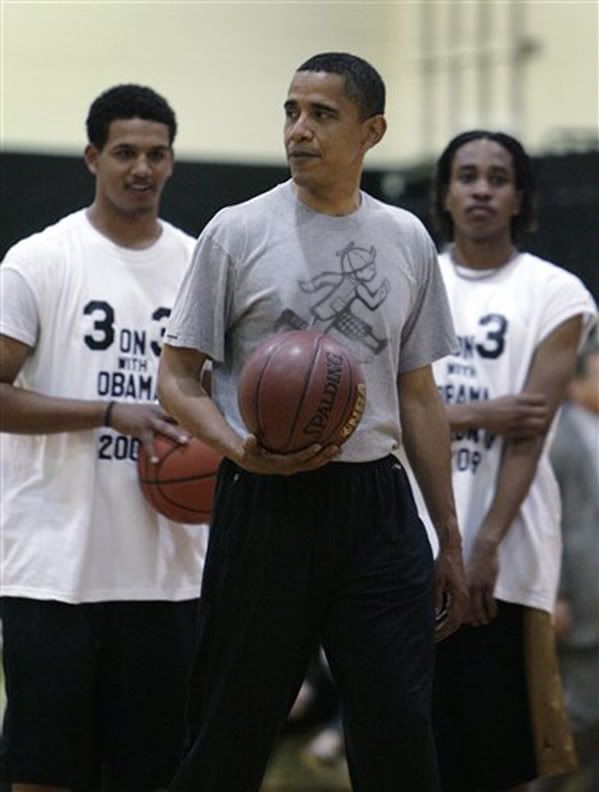 obamaplaycloths-tee4.jpg picture by aggies048