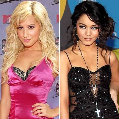 vanessa-hudgens-ashley-tisdale-400a.jpg picture by aggies048