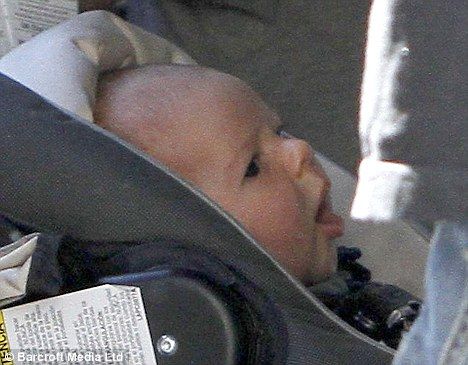miranda kerr baby images. Miranda Kerr and Orlando Bloom