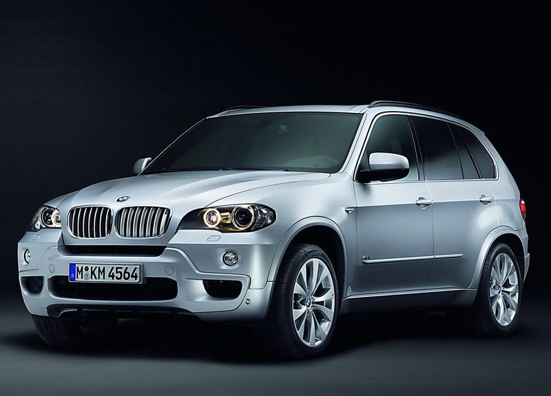 cARSCOOP_bmwx5_m_10.jpg