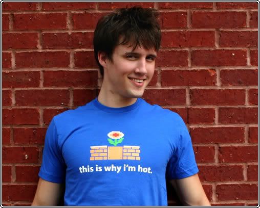ThisIsWhyImHot_Royal_Fullpic_8.jpg