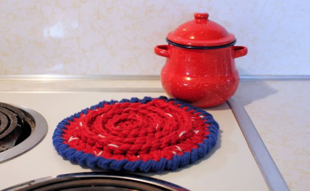 Red Trivet 2