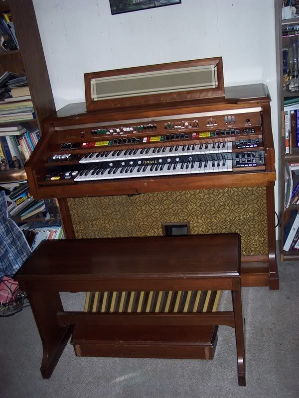 yamaha electone organ depiction