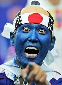 FUNNY-_japanese-soccer-fan.jpg