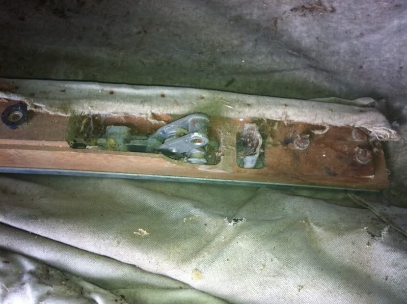 Split Bus View topic Goldie Sunroof identification