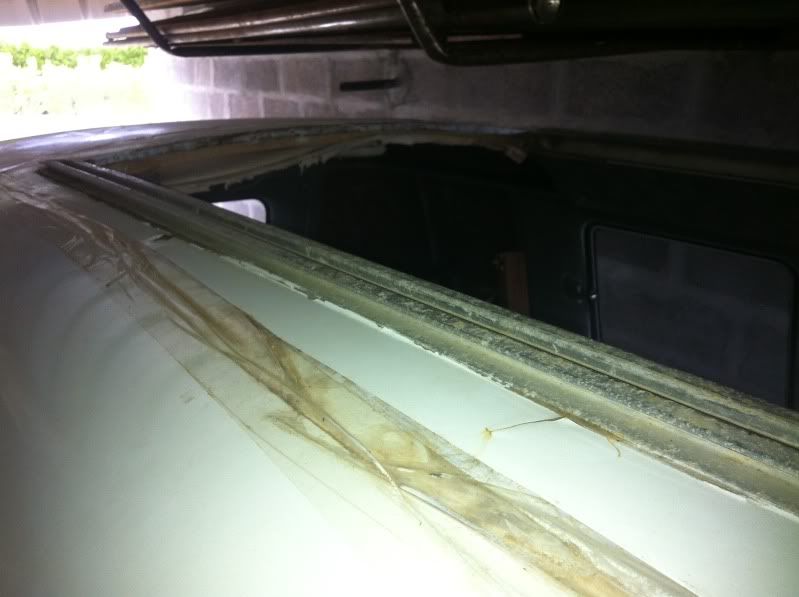 Split Bus View topic Goldie Sunroof identification