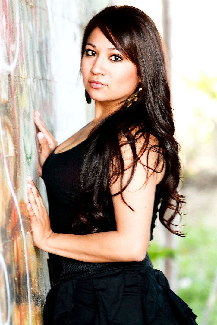 IMAGE: http://i25.photobucket.com/albums/c84/leonardos36/IMG_9917.jpg