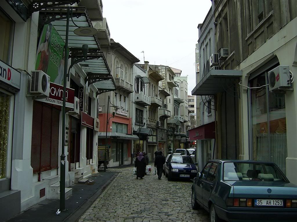 SA400145Large.jpg