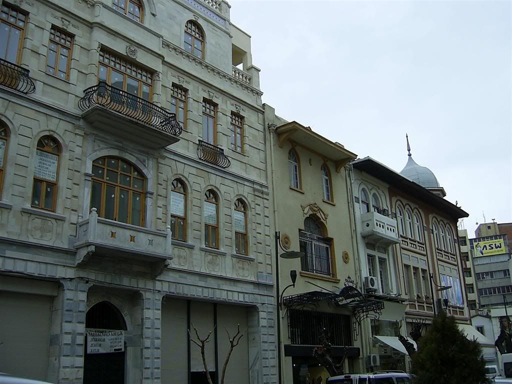 SA400149Large.jpg