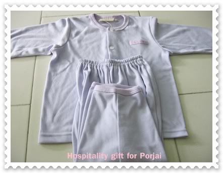 Shopping No 14 Porjai 5 5 months sending our friend at the airport