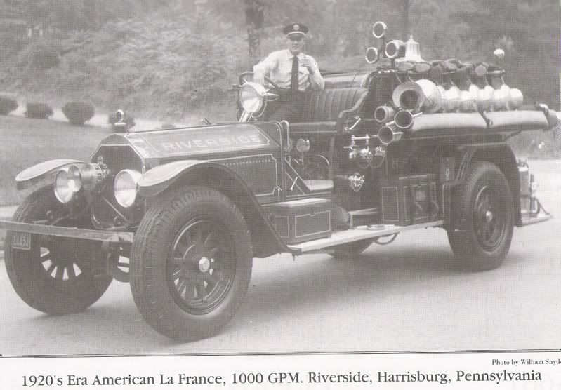 [Image: OldEngine151920sAmericanLaFrance.jpg]