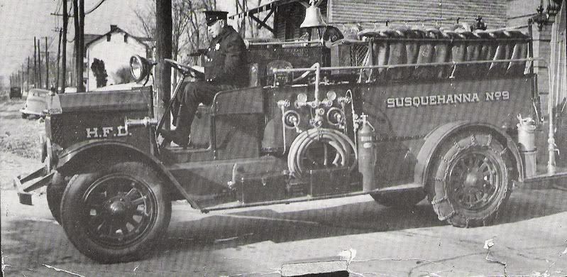 [Image: OldCombinationWagon91917Reo-BoydBro.jpg]