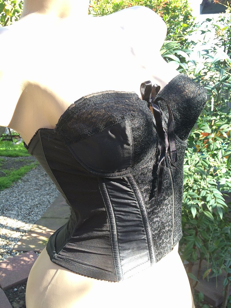 1950s Vintage Goddess Black Satin And Lace Longline Zip Up Bullet Bra~pin Up Girl Ebay 