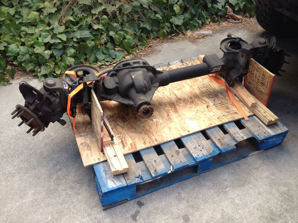 AAM 9.25 complete front axle Pirate 4x4