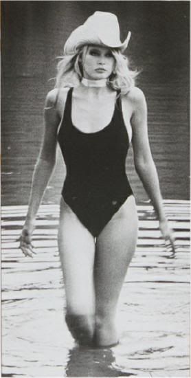 bk-ClaudiaSchiffer08.jpg