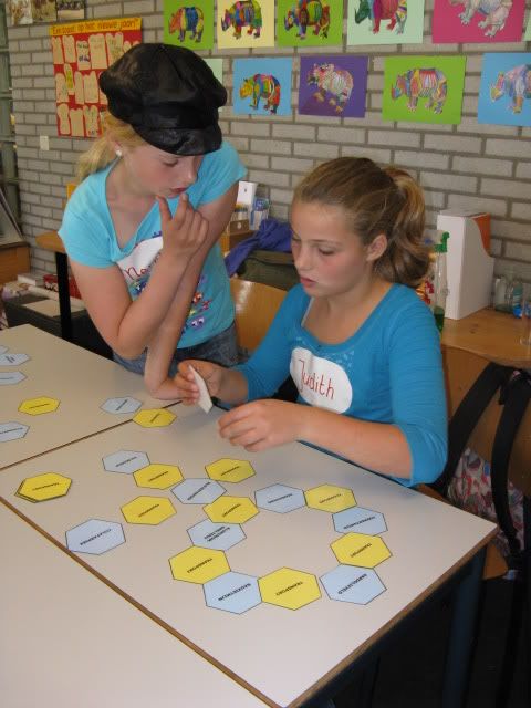 kaartjes leggen