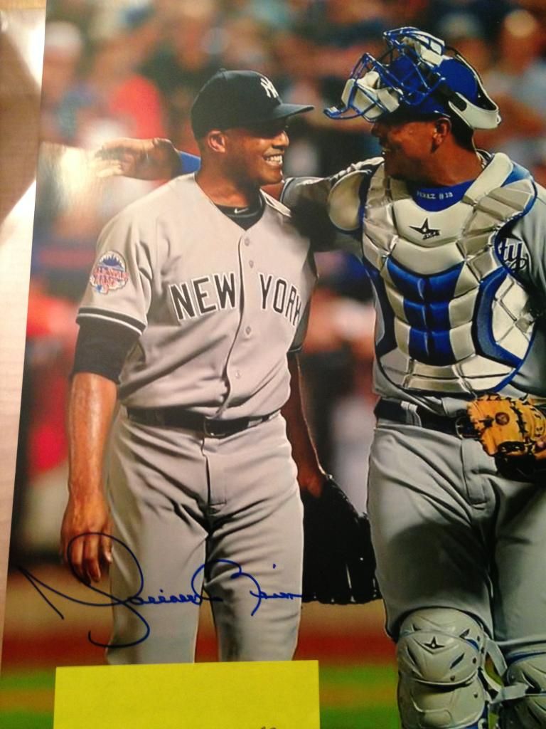 [Sportsgraphing.com] Mariano Rivera Private Signing via Steiner Discount Pricing!