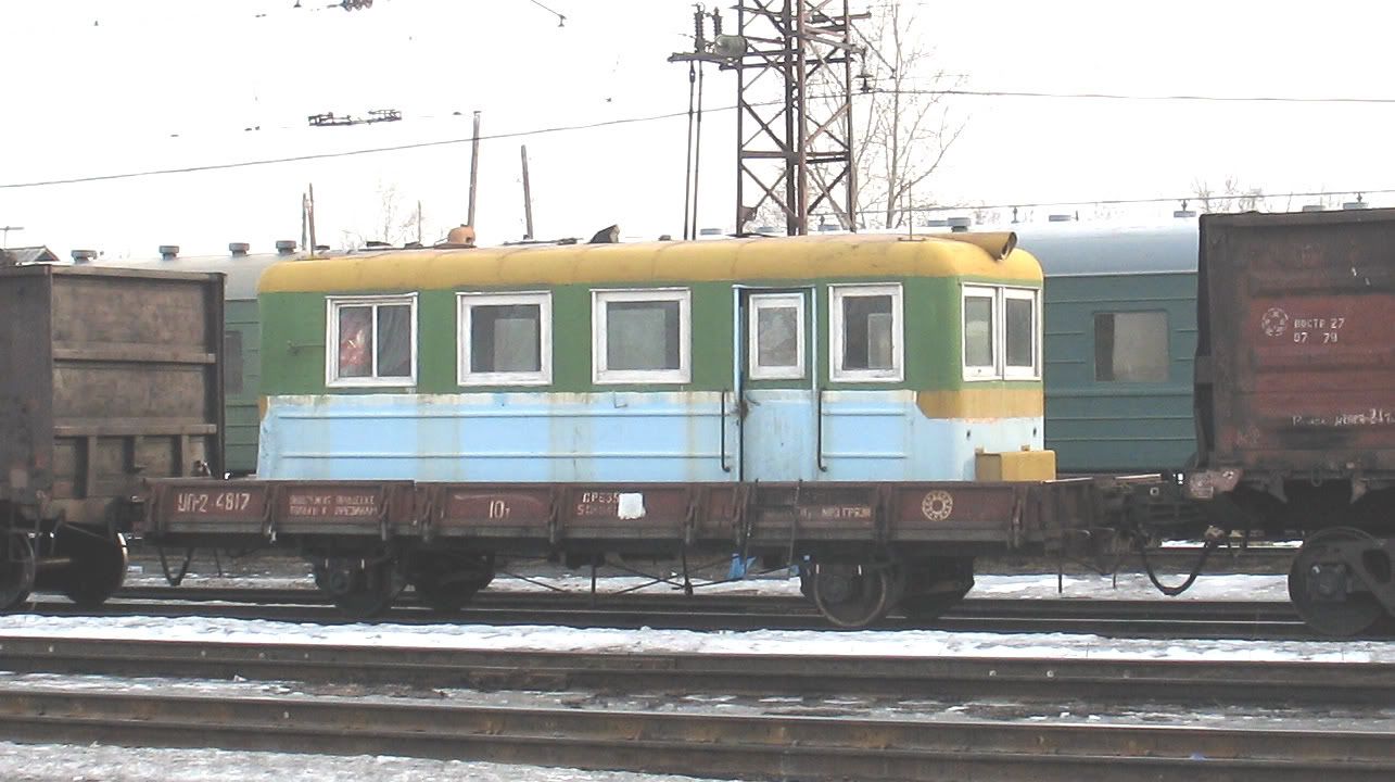 Why are there no twoaxle freight cars in North America