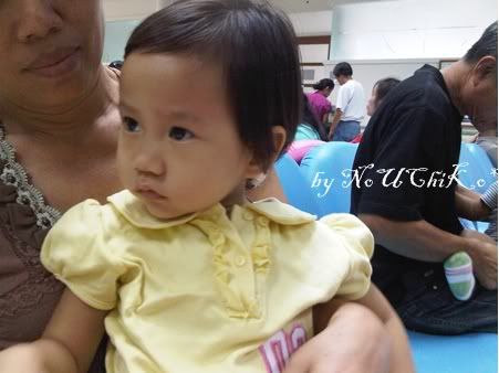 พอใจกับโรคมือ เท้า ปาก รถโดนชน