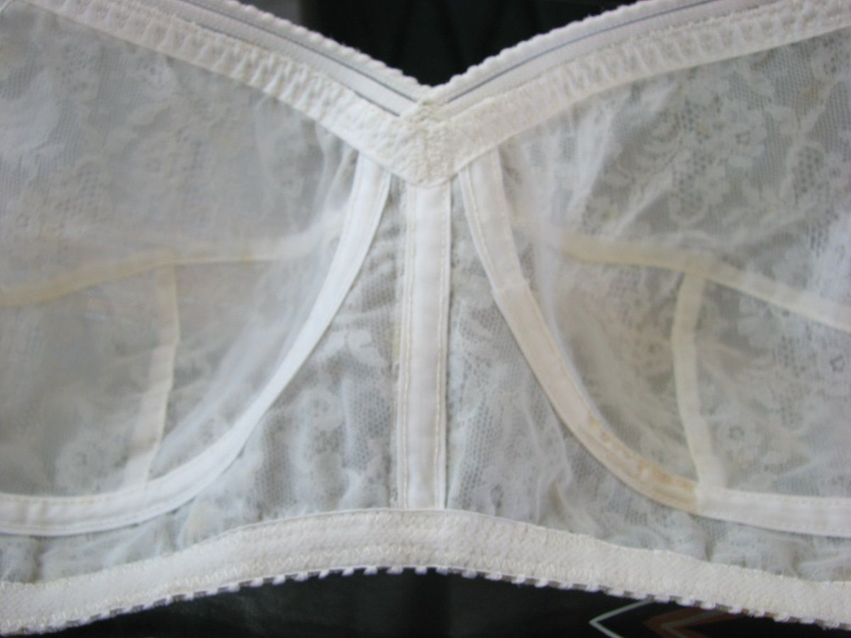1950's Vintage Myriam White Floral Lace Torpedo Bullet Bra~French Pin ...