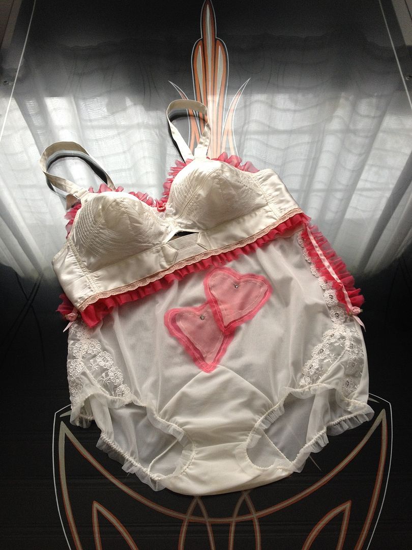 Perfect Valentine~Bridal Burlesque~Vintage 2 Piece Set~Granny Panties ...