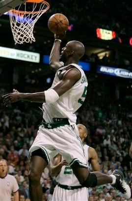 KG converted on this tough layup off a Rondo pass